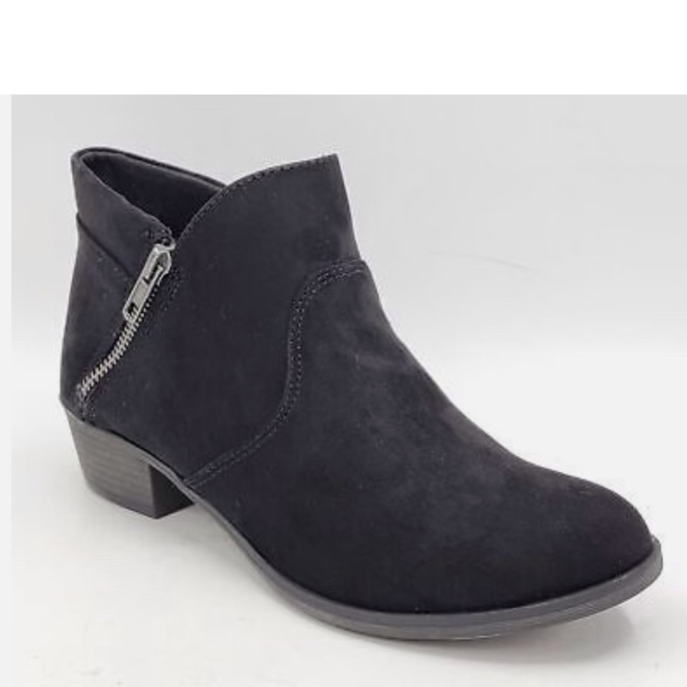 American Rag Women's Abby Boots